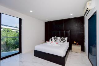 Wonderland Sapphire 8 Bedroom Luxury Villa - 6