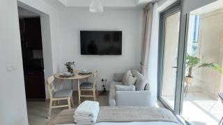 Simply Comfort Vacation Homes Rental Chic Downtown Studio Few Steps to Burj Khalifa - 5