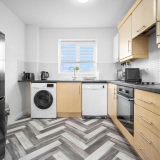 Stylish Two Bed Apartment - Parking - Netflix 39M - 6