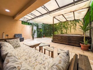 Alexandria Lux Apartments - 5