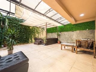 Alexandria Lux Apartments - 6