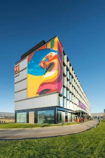 citizenM Schiphol Airport - 6