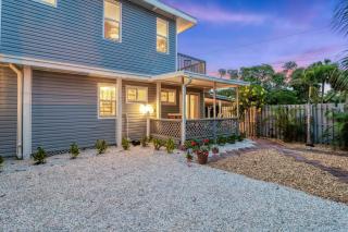 Palm Shade Cottage - 606A - 3