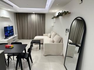 Central Bliss Apartment - 5