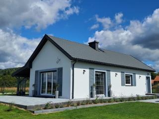 Dom Radomieszka z widokiem na Rudawy i Śnieżkę - 0