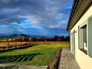 Dom Radomieszka z widokiem na Rudawy i Śnieżkę - 5