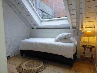 Logies De Lelie - Antwerpen Zuid - Antuérpia - 8