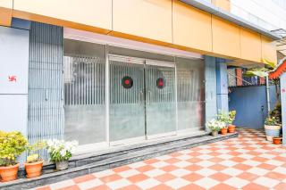 Super Collection O SF Road Siliguri Formerly Jyoti Hotel - 1