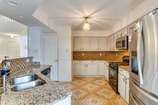 Large Families Welcome! Spacious Fort Worth Home - 9