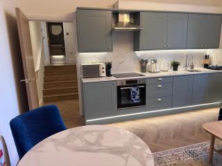 Romantic Getaway in Historic Bank, central Leyburn - 4