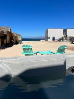 Private Jacuzzi Suite Steps to the Beach - 9