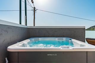 Villa Bisa II, jacuzzi and sea view - 5