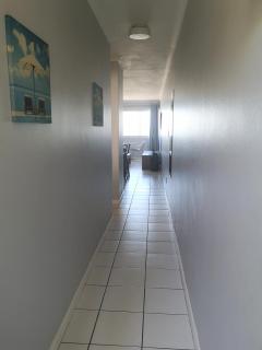 Seaside 1bed Apartment Ocean Views - 9