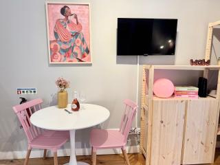 Vila Rosário studios 2 by Homeful Homes - 8