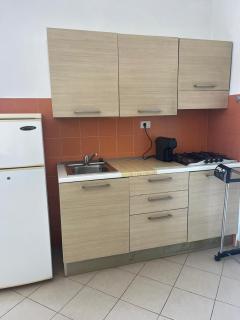 Central Studio Apartment near beach - 1