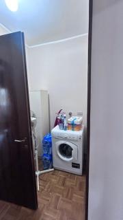 Ampio bilocale a pochi passi dal centro e dalla stazione - 9