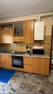 Ampio bilocale a pochi passi dal centro e dalla stazione - 3