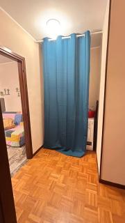 Ampio bilocale a pochi passi dal centro e dalla stazione - 2