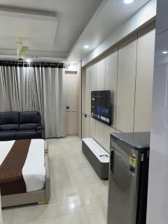 Regal StayThe Perfect Blend of Luxury And Comfort - 1