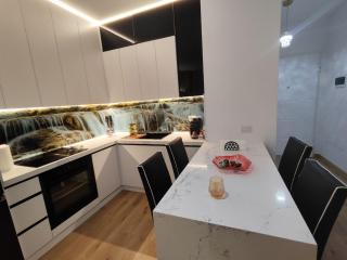 Oxford Street Tirana Apartment - 7