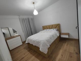 Oxford Street Tirana Apartment - 1