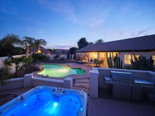 Arabian Nights - Private Pool - Hot Tub - Games! - Phoenix - 1