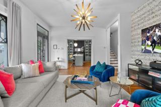 Southern Elegance-Private Hot Tub-Walk to 12 S - 7