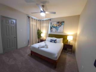 Furnished apartments next to the Domain - 4