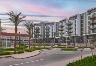 Luxury Stays in Cairo Festival City - 5