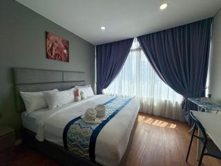 Vortex Suites Walkway to kLCC - 6