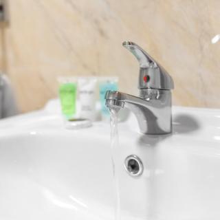 Two Bed Apartment - Two Parking Spaces - Stourbridge 1cSt - 8