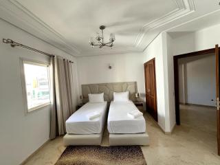 Chic & Spacious 4BR with Jacuzzi-Fez New City Stay - 3