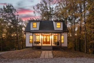 A Lakehouse on a Hill - 0