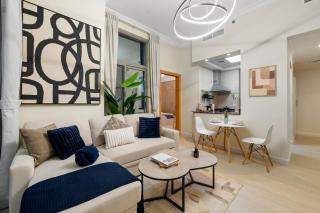 Entire Apartment in Dubai Marina - 2