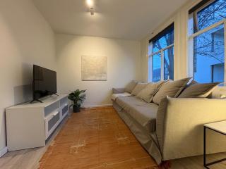 Hidden Gem - Peaceful & Central - 9