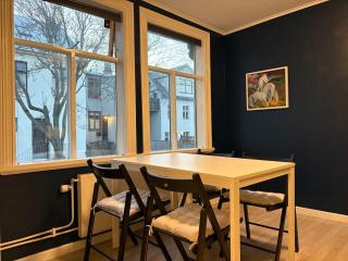 Hidden Gem - Peaceful & Central - 5