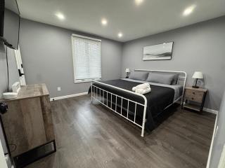 Casa Rosado @ Pocono II by Lake Hot Tub Camelback - 3