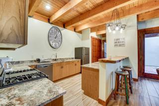Outdoor Lover's Paradise: Private Bayfield Escape - 2