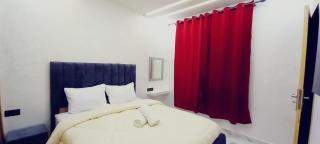 Maison confortable au plein milieu d'Oujda, bien équipée et sécurisée avec 2 chambres et salon moderne et un garage pour le véhicule, cuisine et un douche moderne et une toilette marocaine - 8