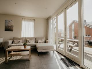 Waterside Escape with Easy Access - 1