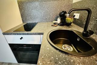 M&M Apartment III SELF CHECK-IN - 4