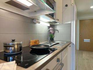 Bright and Cozy Studio apartment - 6