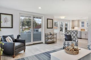 Thomas Sea Suites at Harbourtown - 3