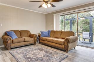 Great for Families! Remodeled Jackson Home - 2