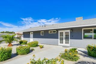 7 Mi to Fremont St: Vegas Home w/ Backyard Oasis! - 8