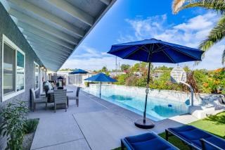 7 Mi to Fremont St: Vegas Home w/ Backyard Oasis! - 0