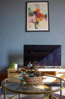 Family and Group Stay 2BR by Park Sleeps 7 - 3