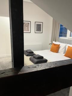 Urban City Centre Apartment 1 Private Parking - 3