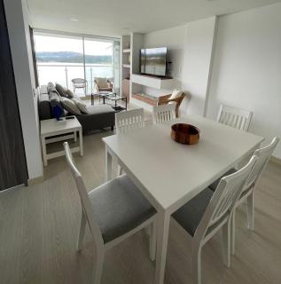 Exclusivo apartamento con vista al lago Sochagota - 9