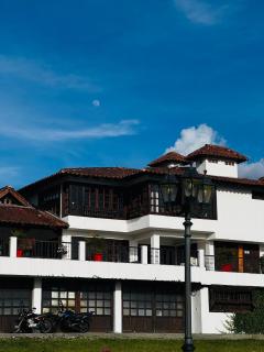 Hotel Reserva Monarca - 8